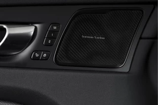 Volvo XC60 – thumbnail 23