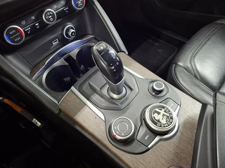 Alfa Romeo Stelvio – thumbnail 6