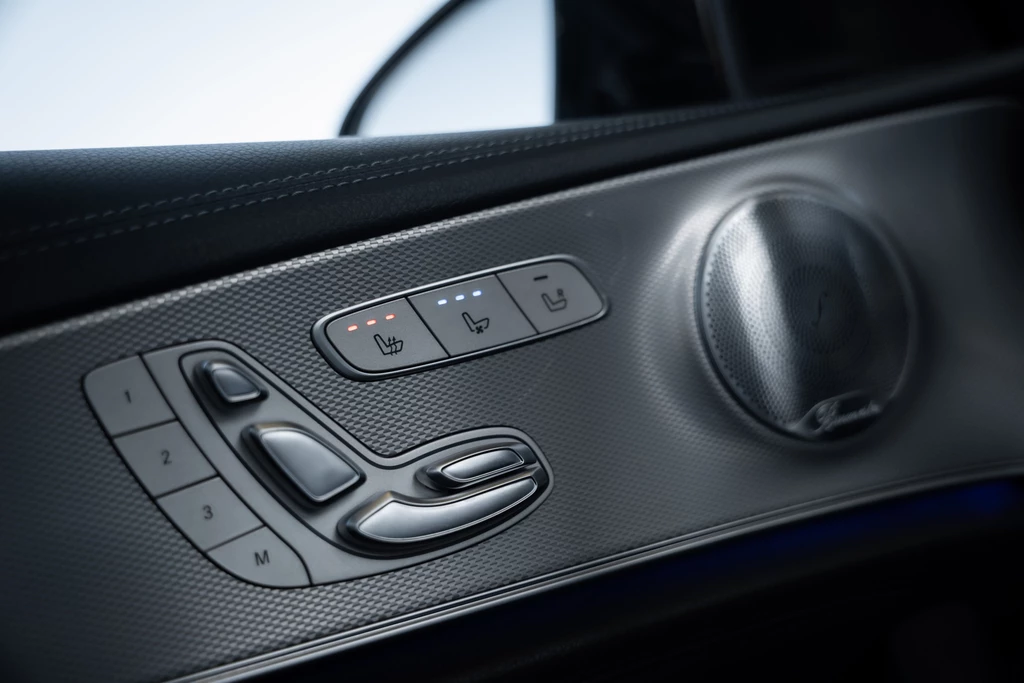 Mercedes-Benz E-Klasse – foto 26