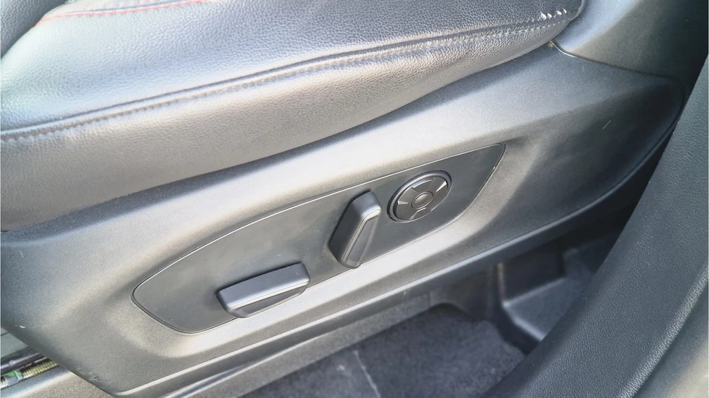 Ford Explorer – foto 39