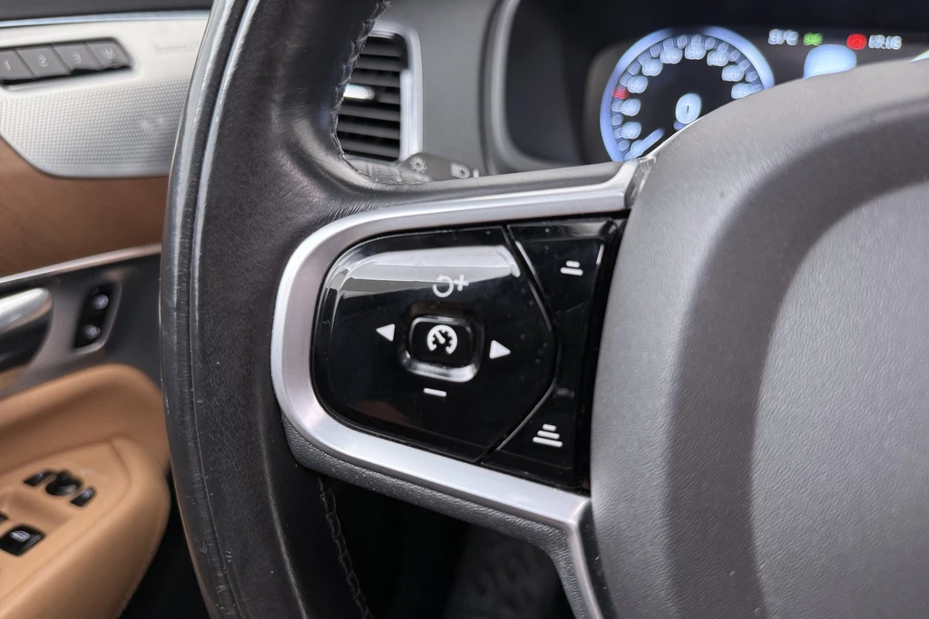 Volvo XC90 – foto 23