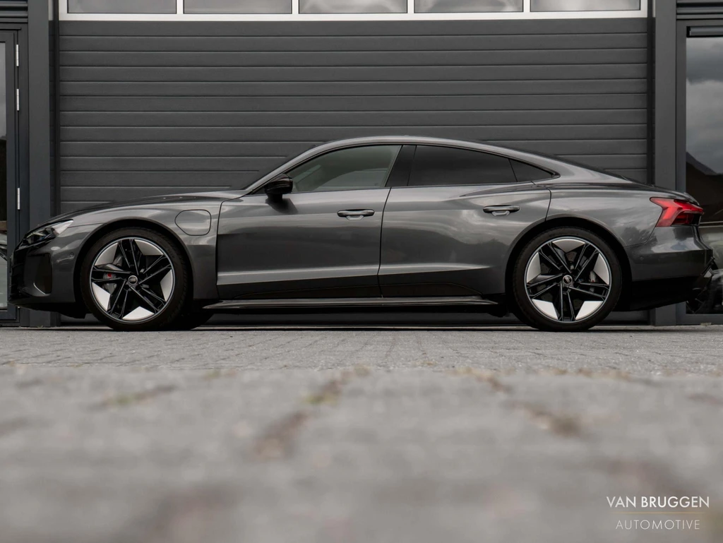 Audi e-tron GT – foto 4