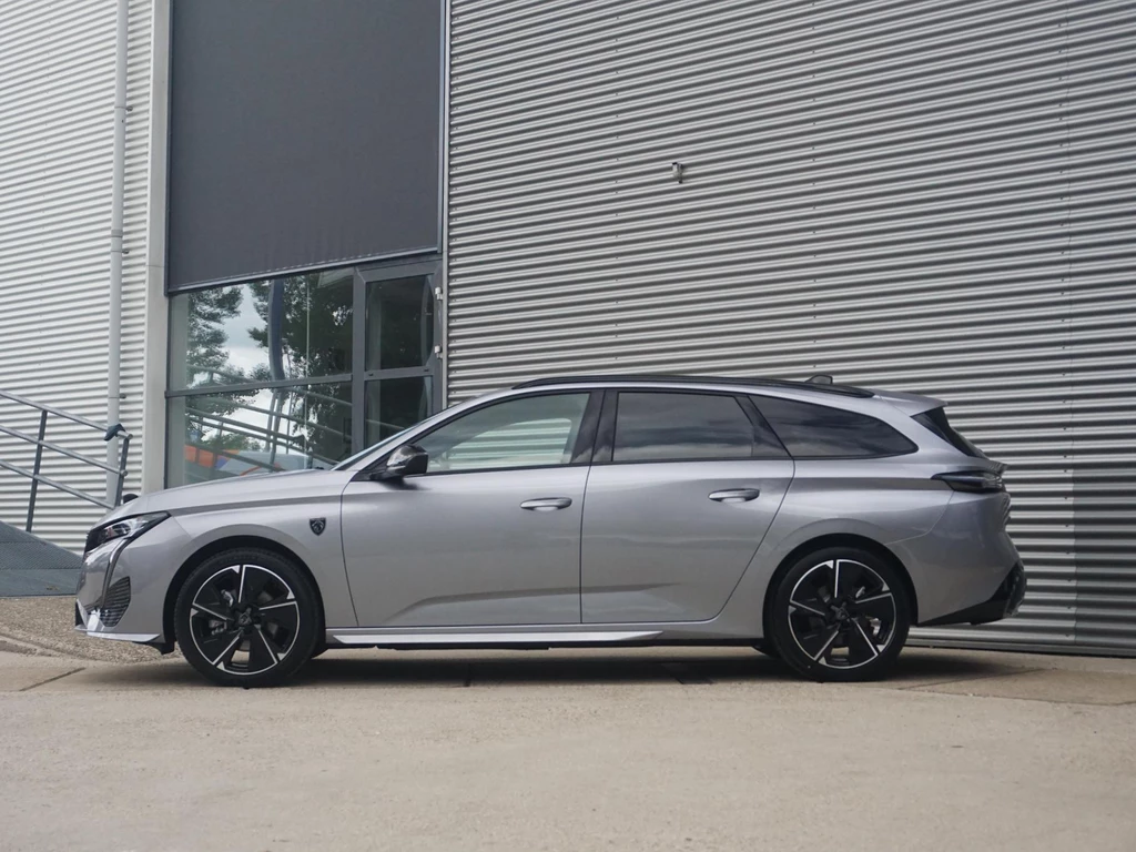 Peugeot e-308 – foto 2