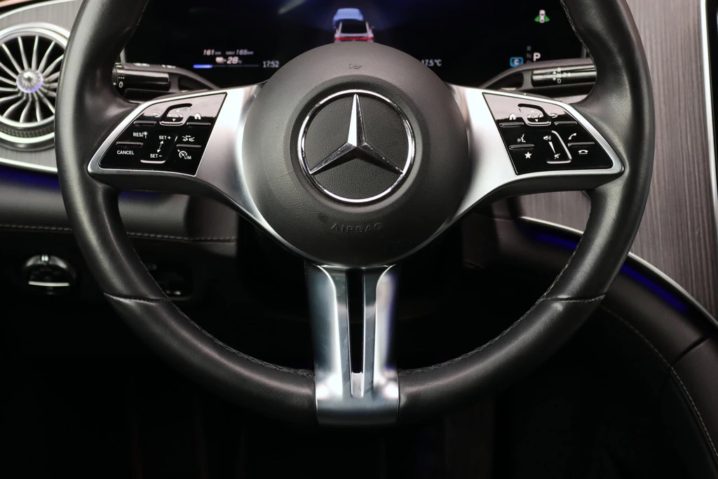 Mercedes-Benz EQE – foto 29