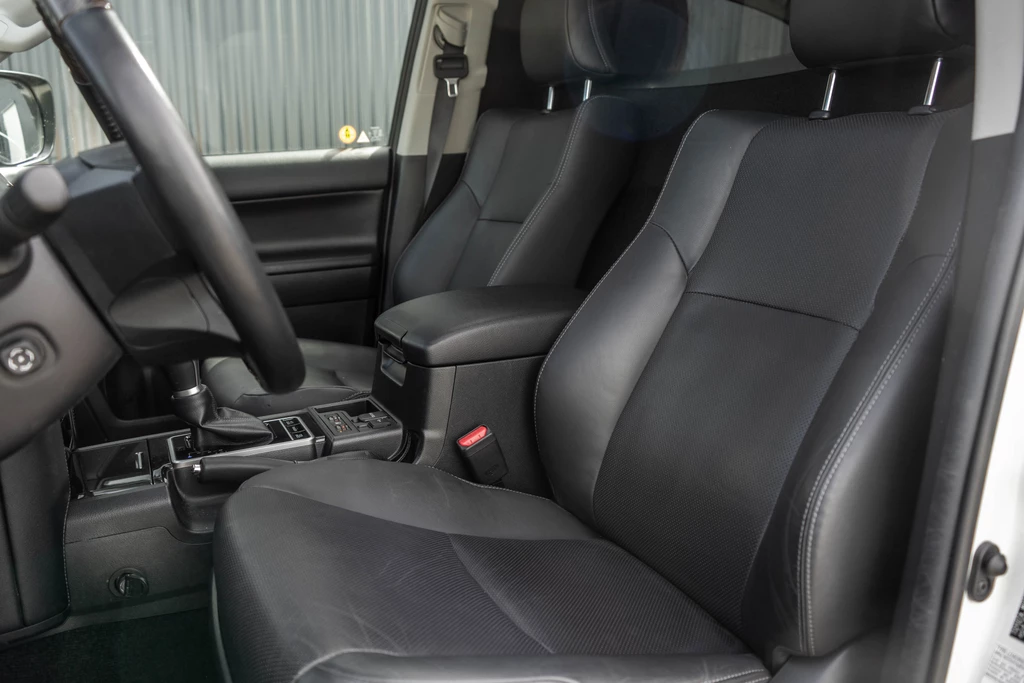 Toyota Land Cruiser – foto 14