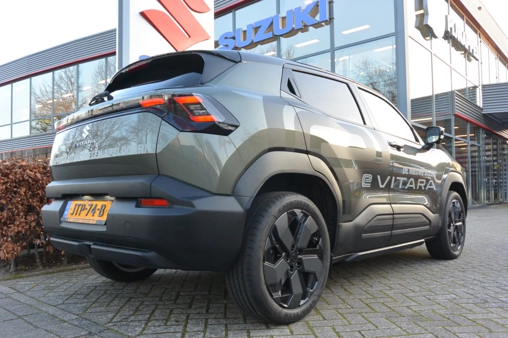 Suzuki e Vitara – foto 9
