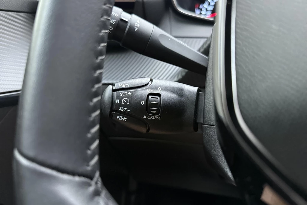 Peugeot 208 – foto 19