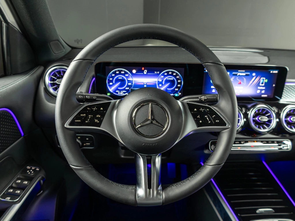 Mercedes-Benz EQB – foto 10