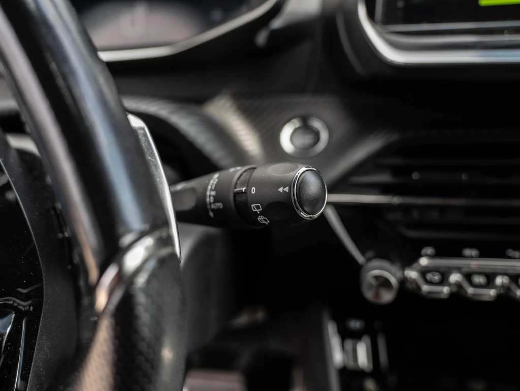 Peugeot 208 – foto 31