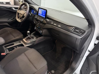 Ford Focus – thumbnail 33