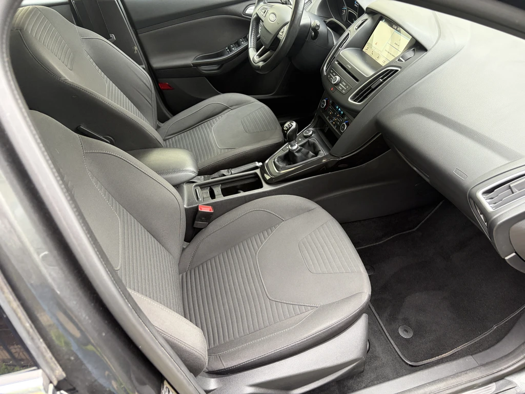 Ford Focus – foto 23