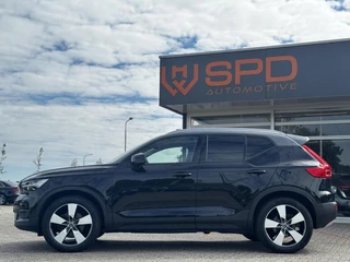 Volvo XC40 – thumbnail 3