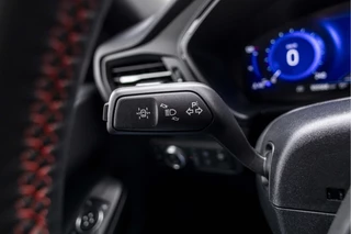Ford Kuga – thumbnail 32