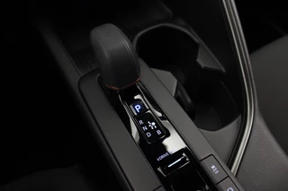 Toyota C-HR – thumbnail 18