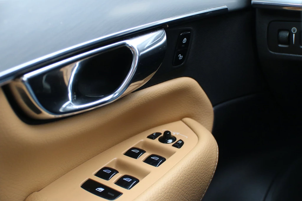 Volvo XC90 – foto 25