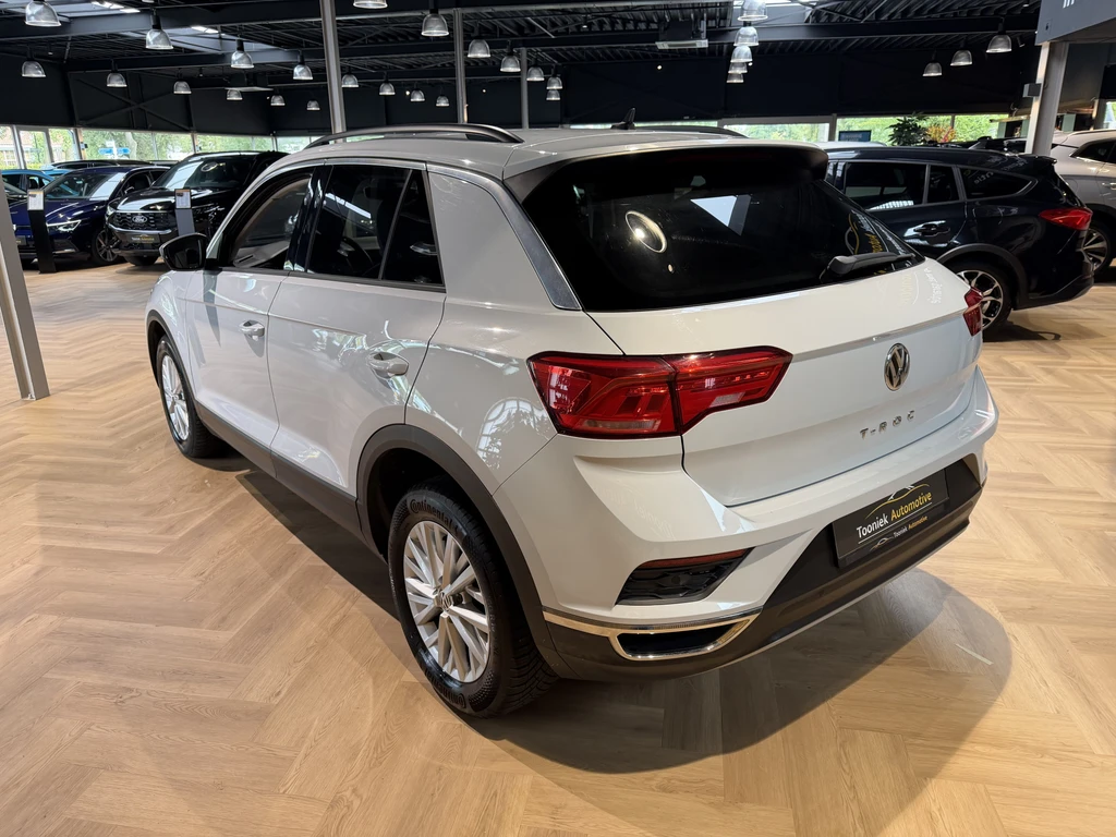 Volkswagen T-Roc – foto 4