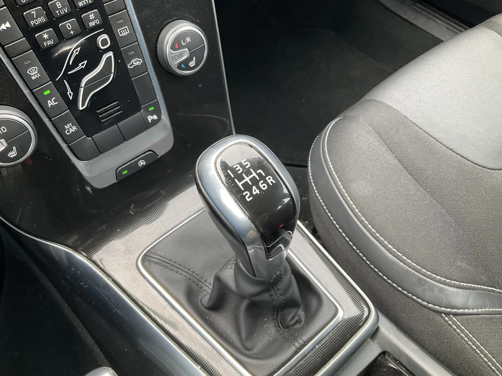 Volvo V40 – foto 32