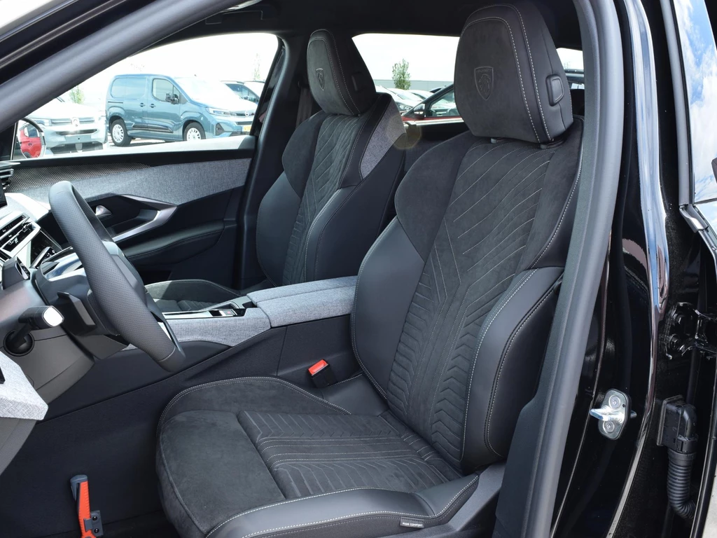 Peugeot e-5008 – foto 19