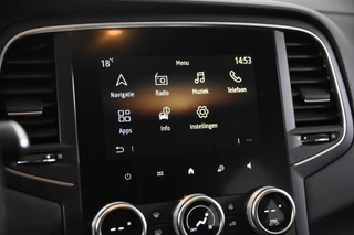 Renault Megane E-Tech – thumbnail 22