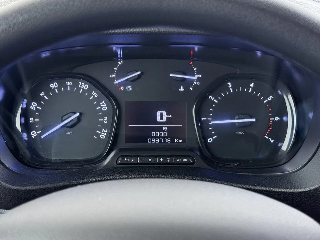 Opel Vivaro – foto 31