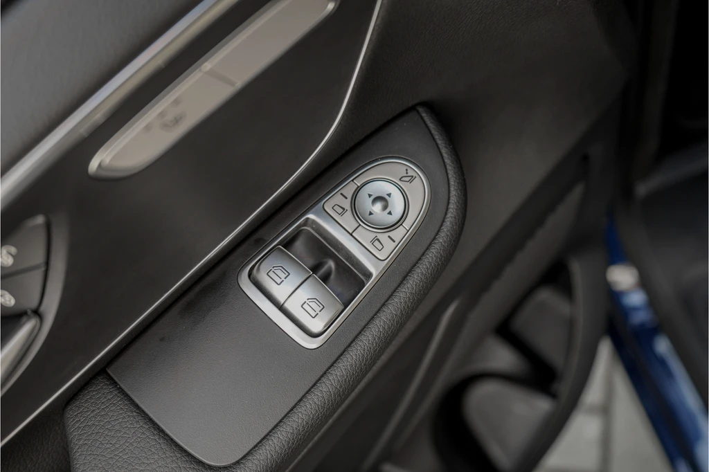 Mercedes-Benz EQV – foto 48