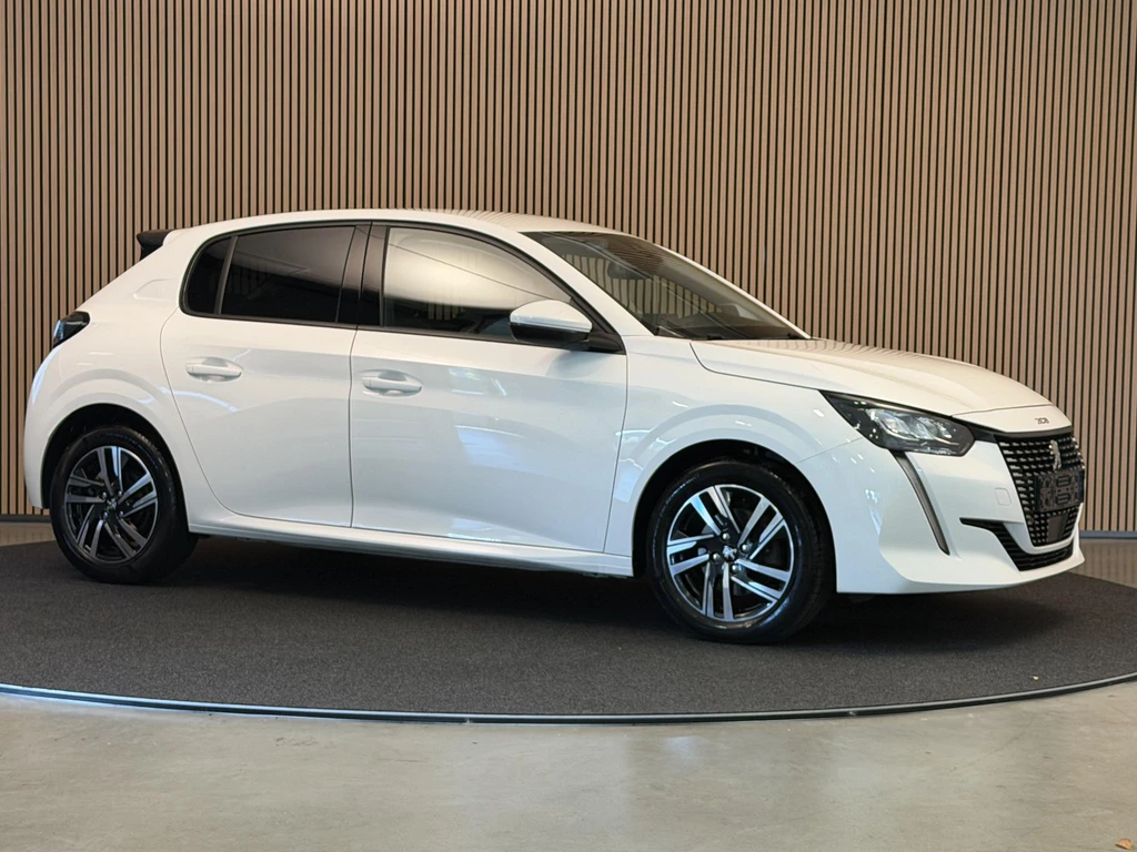 Peugeot 208 – foto 6