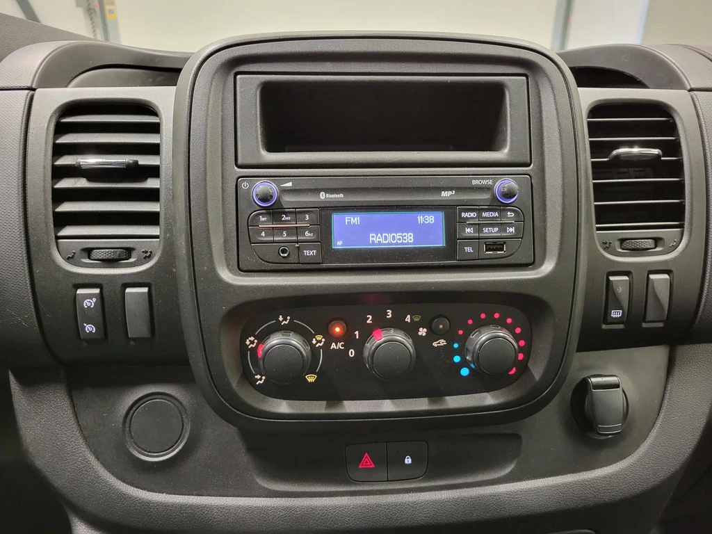 Opel Vivaro – foto 13