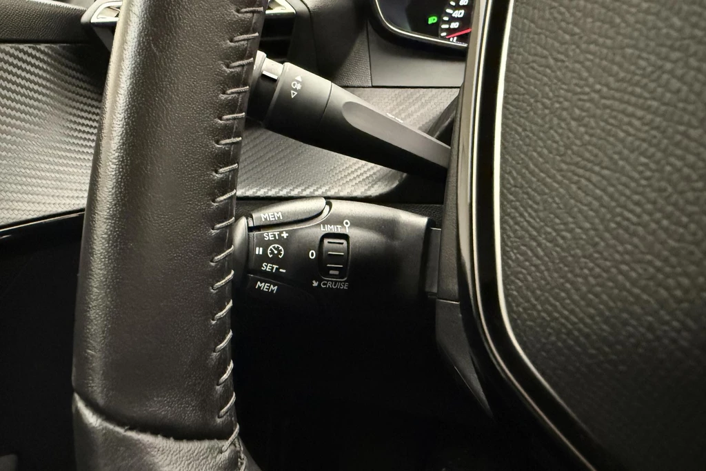 Peugeot 208 – foto 26
