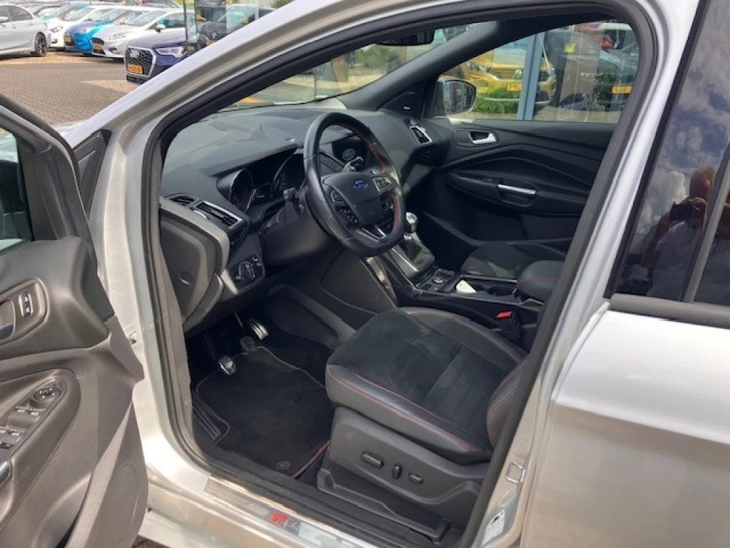 Ford Kuga – foto 3