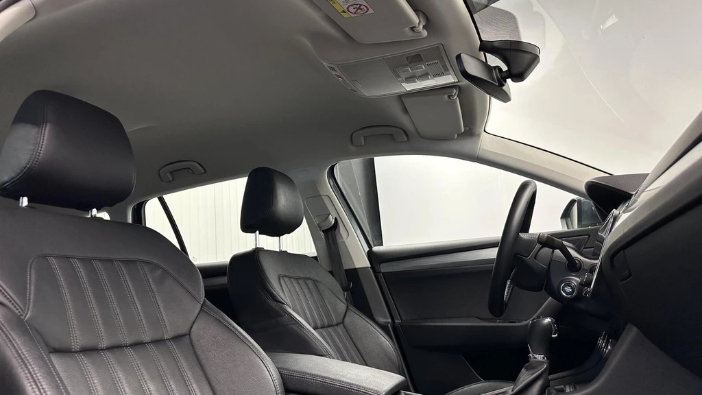 Škoda Superb – foto 12