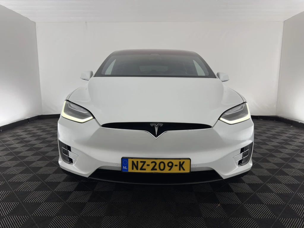 Tesla Model X – foto 6
