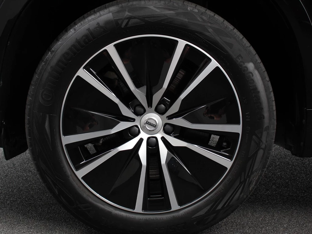 Volvo XC90 – foto 32