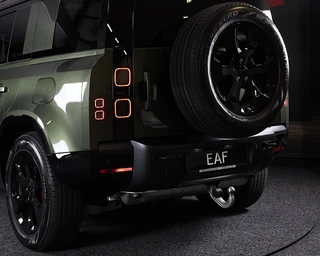Land Rover Defender – thumbnail 9