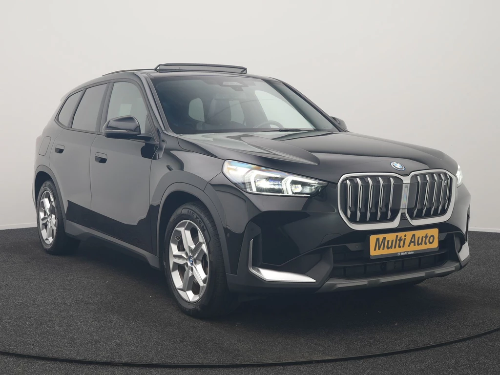 BMW iX1 – foto 9