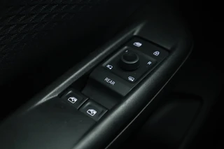 CUPRA Born – thumbnail 10