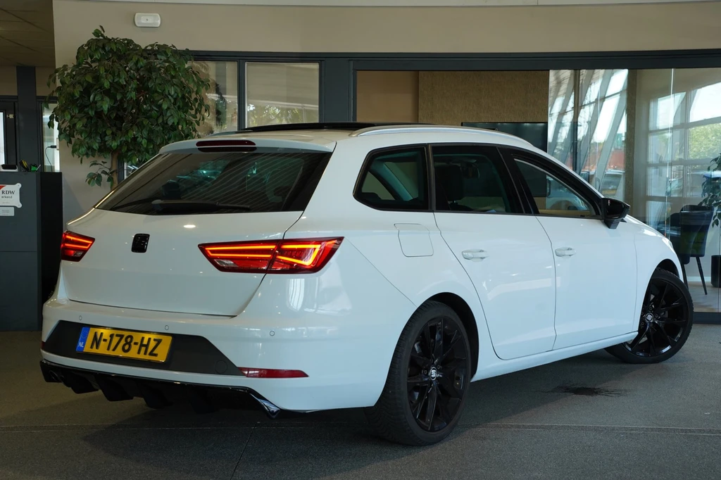 SEAT Leon – foto 4