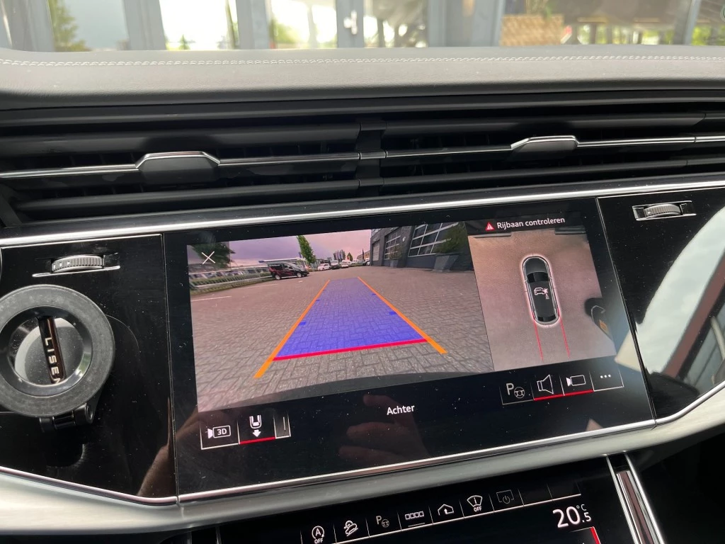 Audi SQ8 – foto 18