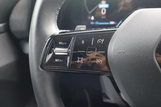 Renault Megane E-Tech – thumbnail 11