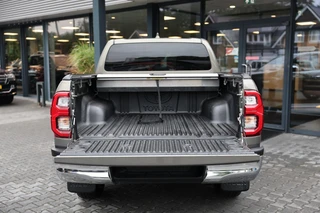 Toyota Hilux – thumbnail 7