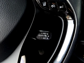 Toyota C-HR – thumbnail 33