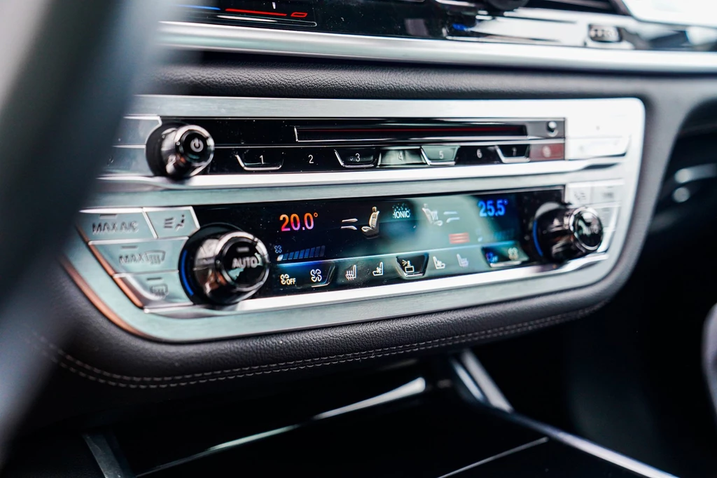 BMW 7 Serie – foto 51