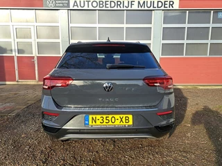 Volkswagen T-Roc – thumbnail 2
