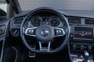 Volkswagen Golf – thumbnail 18
