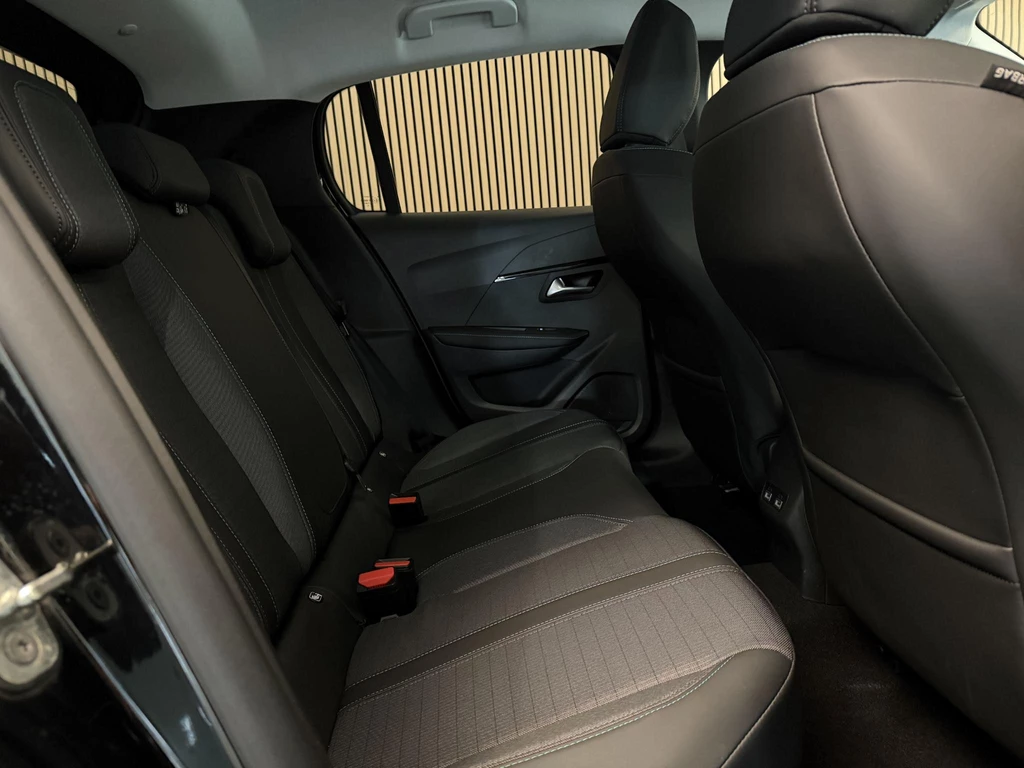 Peugeot 208 – foto 30