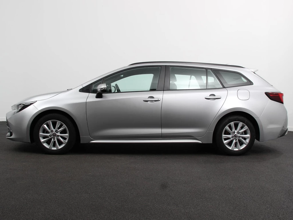 Toyota Corolla Touring Sports – foto 2