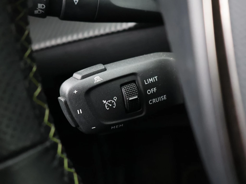 Peugeot e-2008 – foto 16