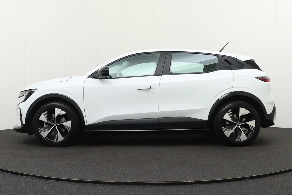 Renault Megane E-Tech – foto 2