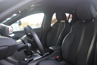 Peugeot 208 – thumbnail 8