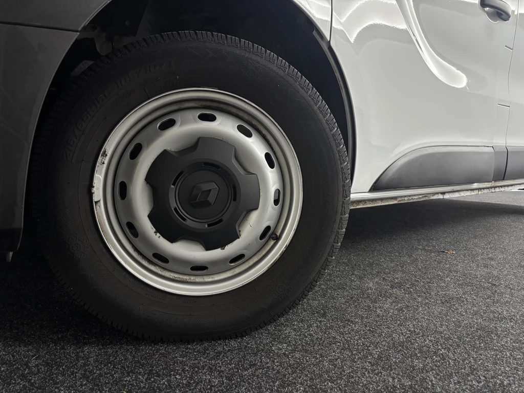 Renault Trafic – foto 23