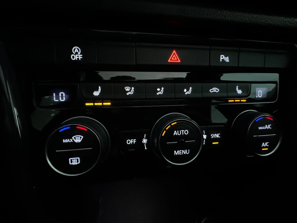 Volkswagen T-Roc – foto 17